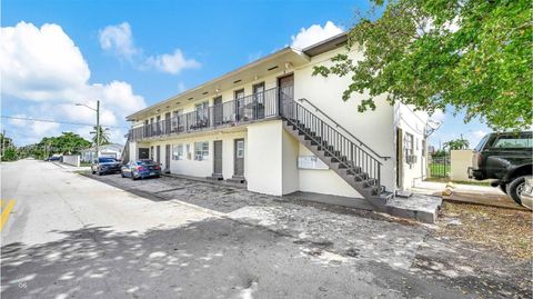 324 NW 3rd St Hallandale Beach FL 33009