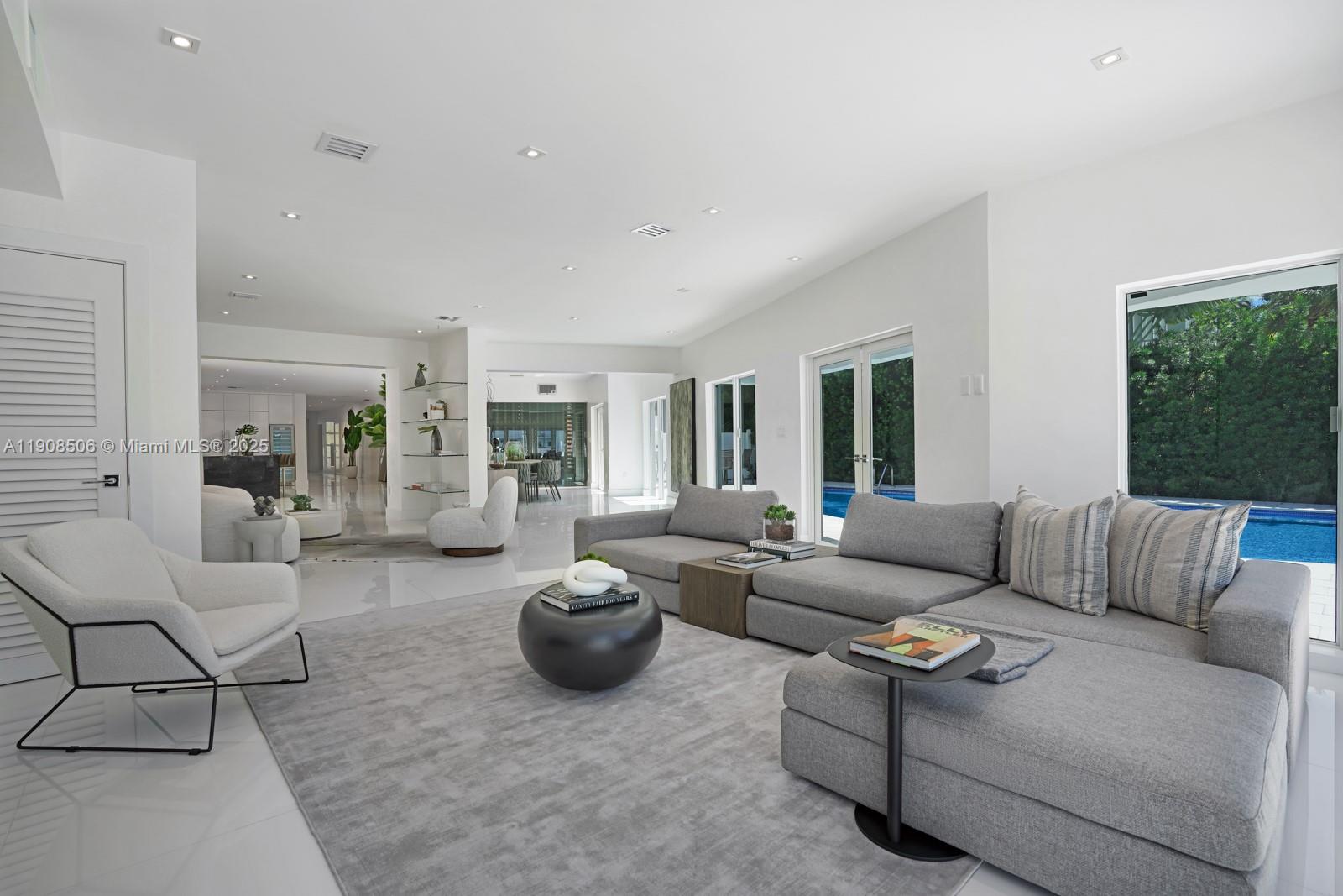 NORMANDY GOLF COURSE - Residential