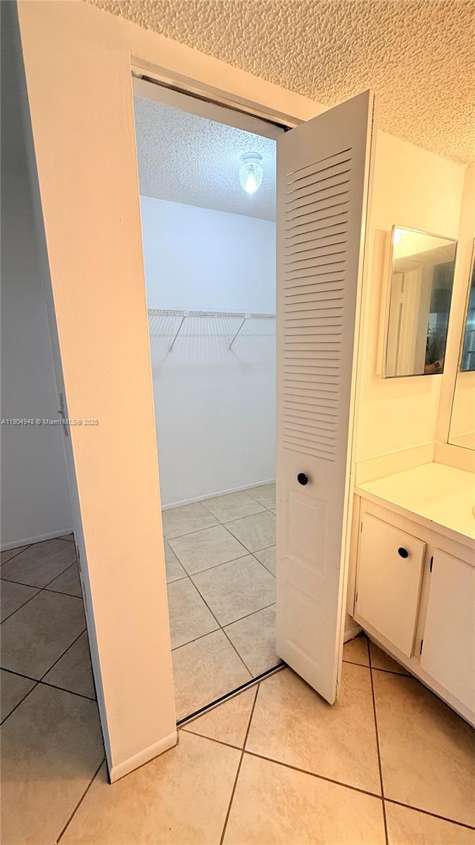 CONDO 1 OF SABAL PALM CON - Residential