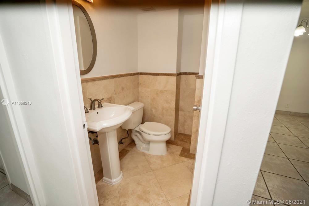 FOUR WINDS CONDO - Residential