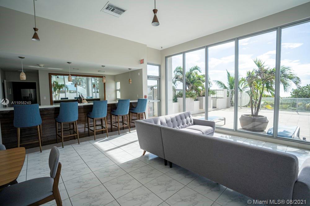 FOUR WINDS CONDO - Residential