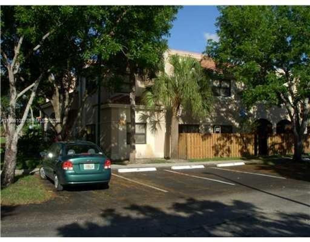 Photo of 513 Racquet Club Rd #55, Weston, FL 33326 (MLS # A11986108)