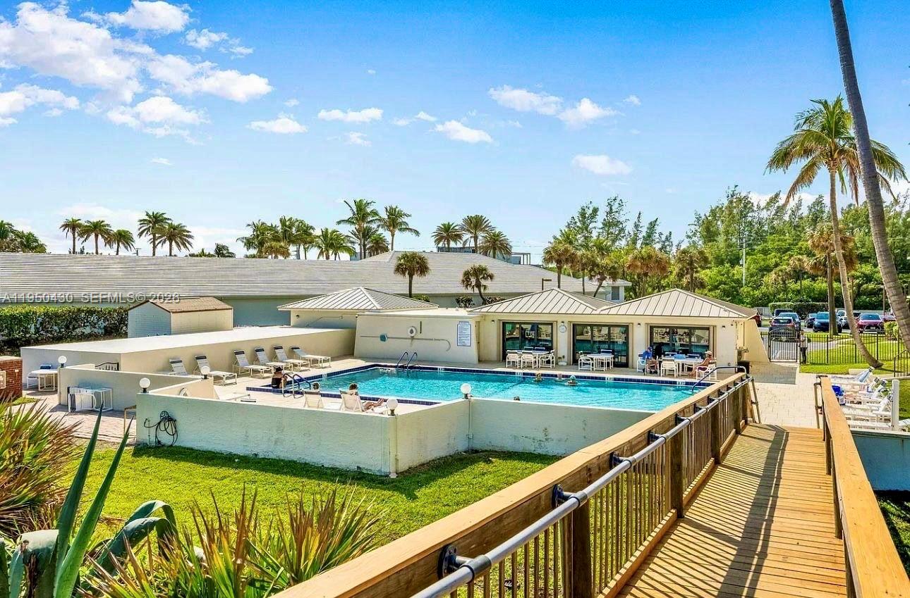 SEA WINDS CONDOMINIUM - Residential