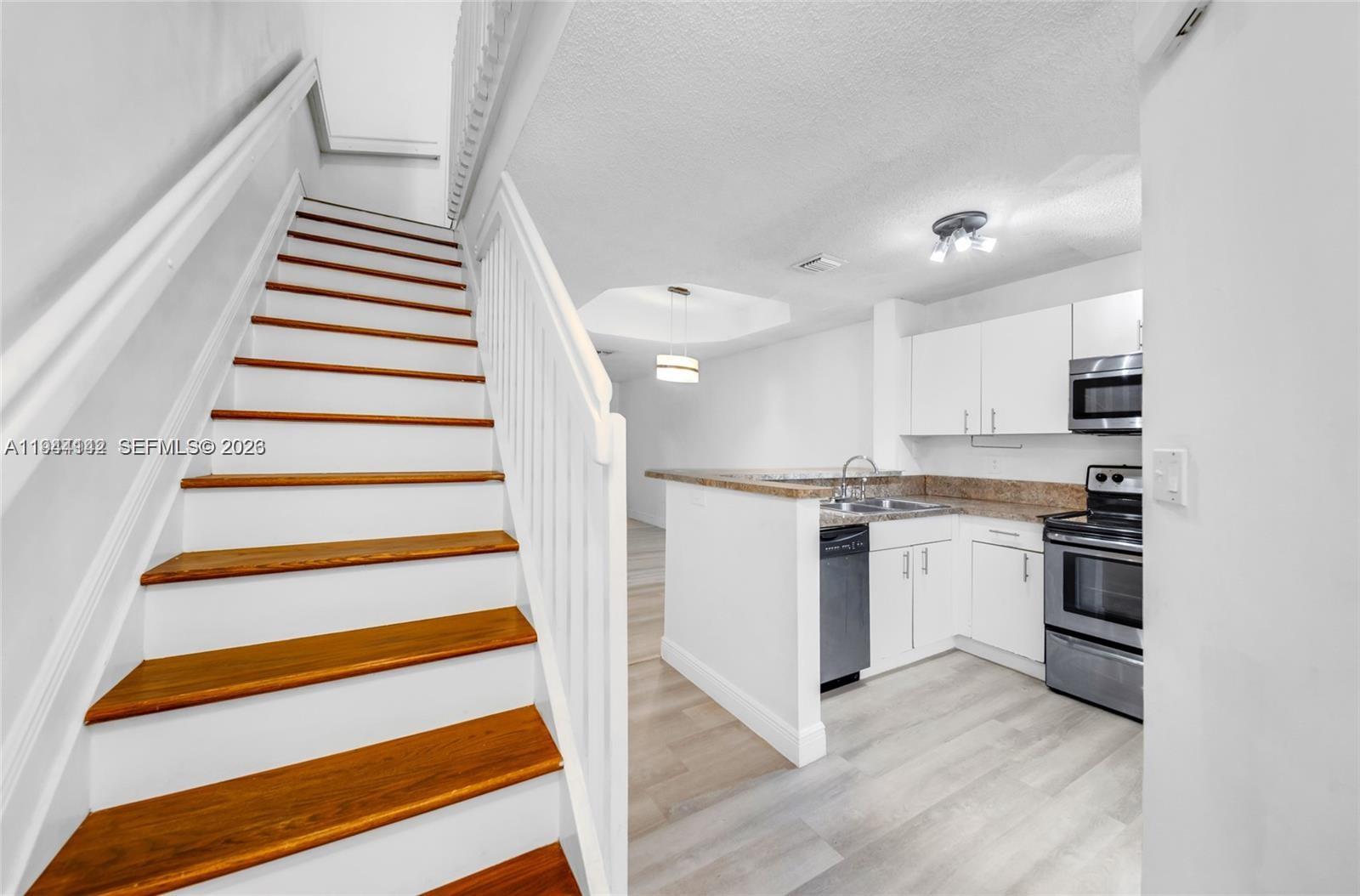 BONITA VILLAS CONDO - Residential