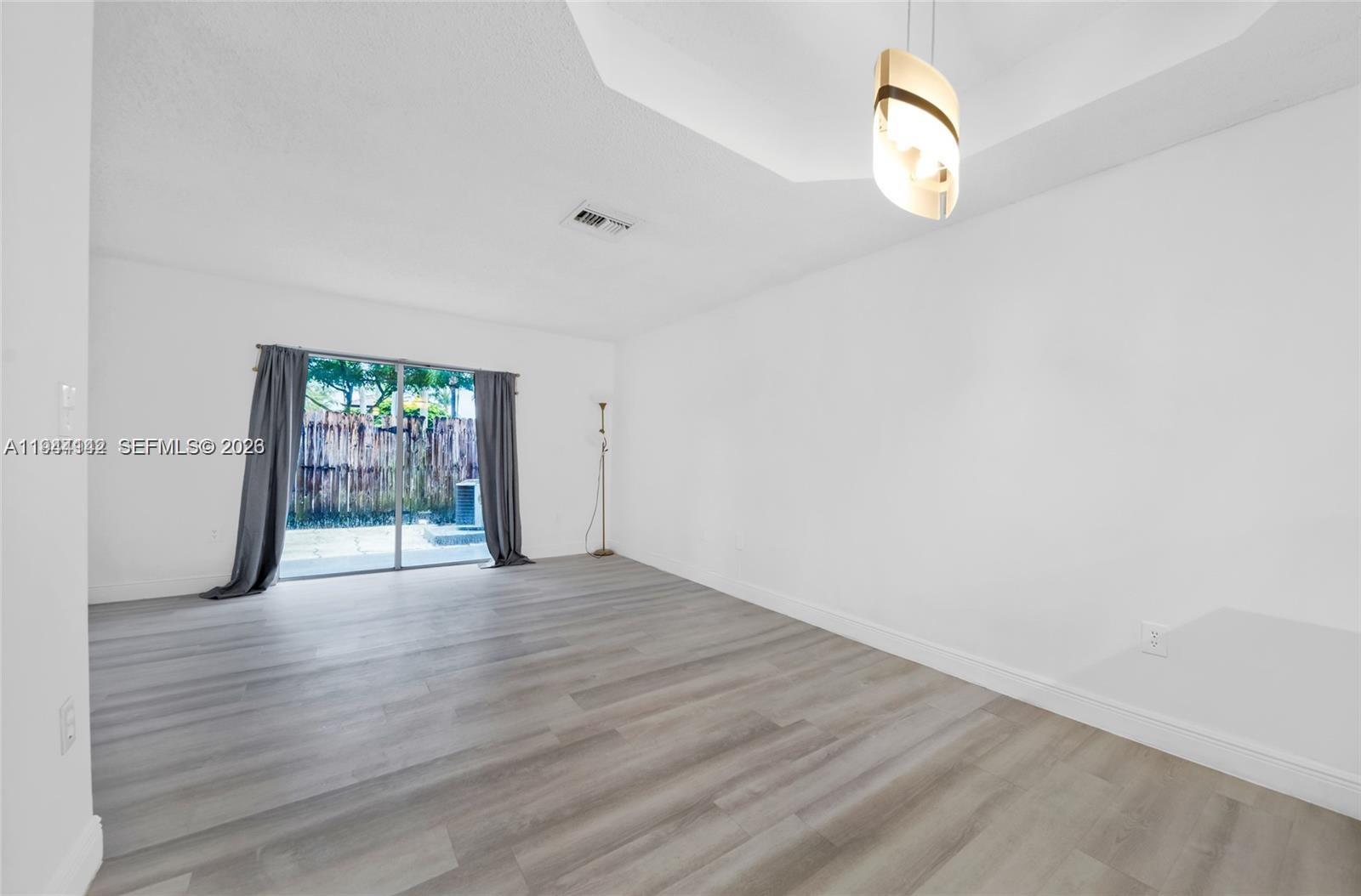 BONITA VILLAS CONDO - Residential