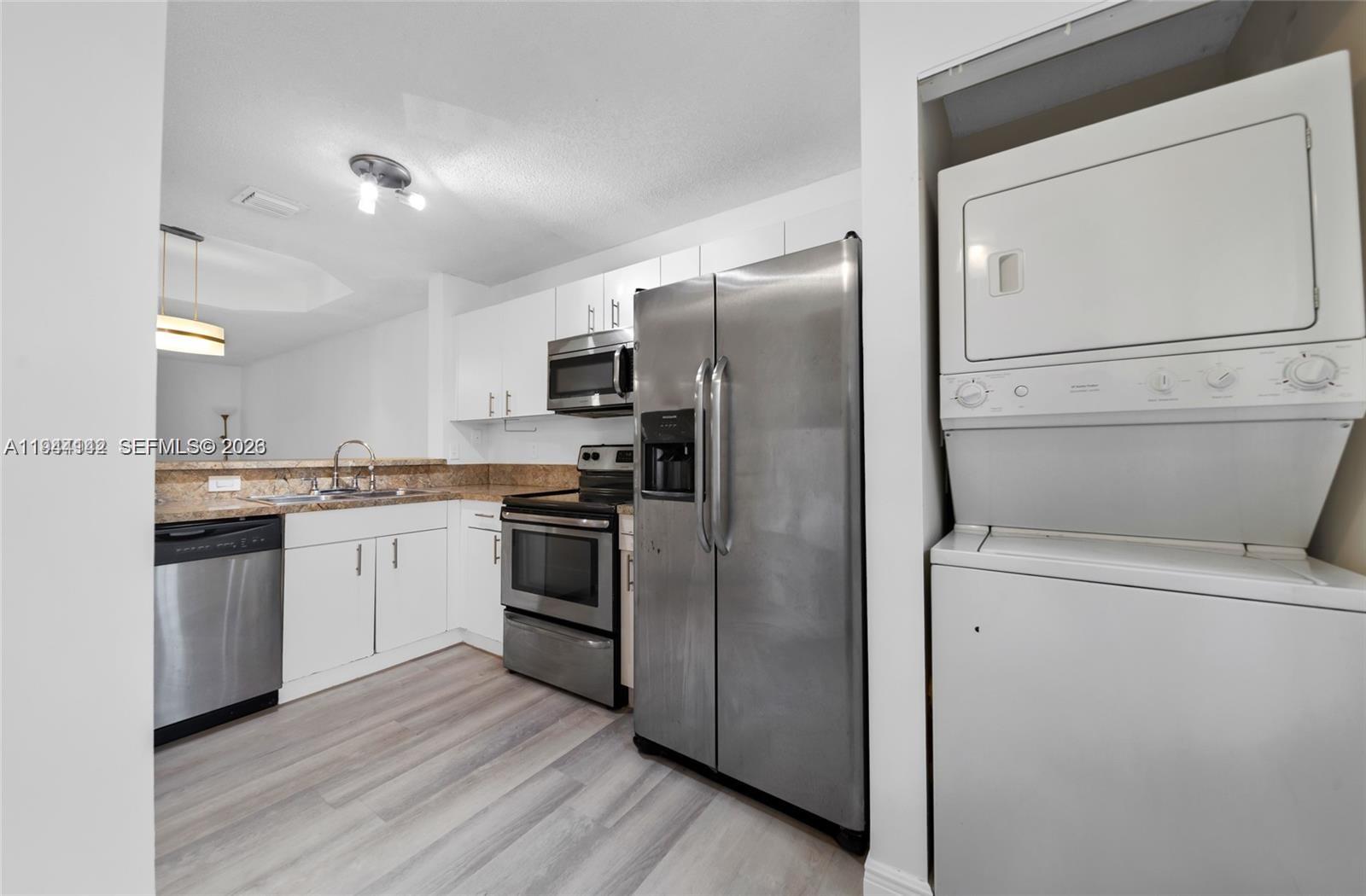 BONITA VILLAS CONDO - Residential