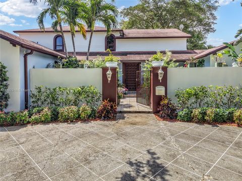 1524 39th St West Palm Beach FL 33407