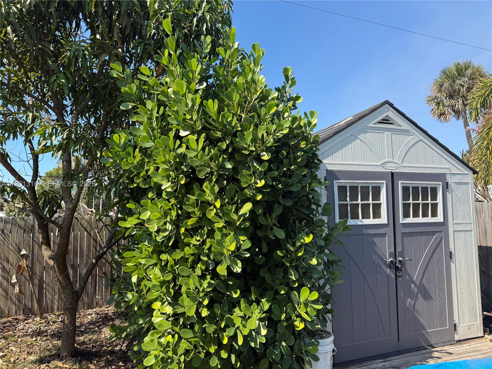 J & S PARK ESTATES - Residential