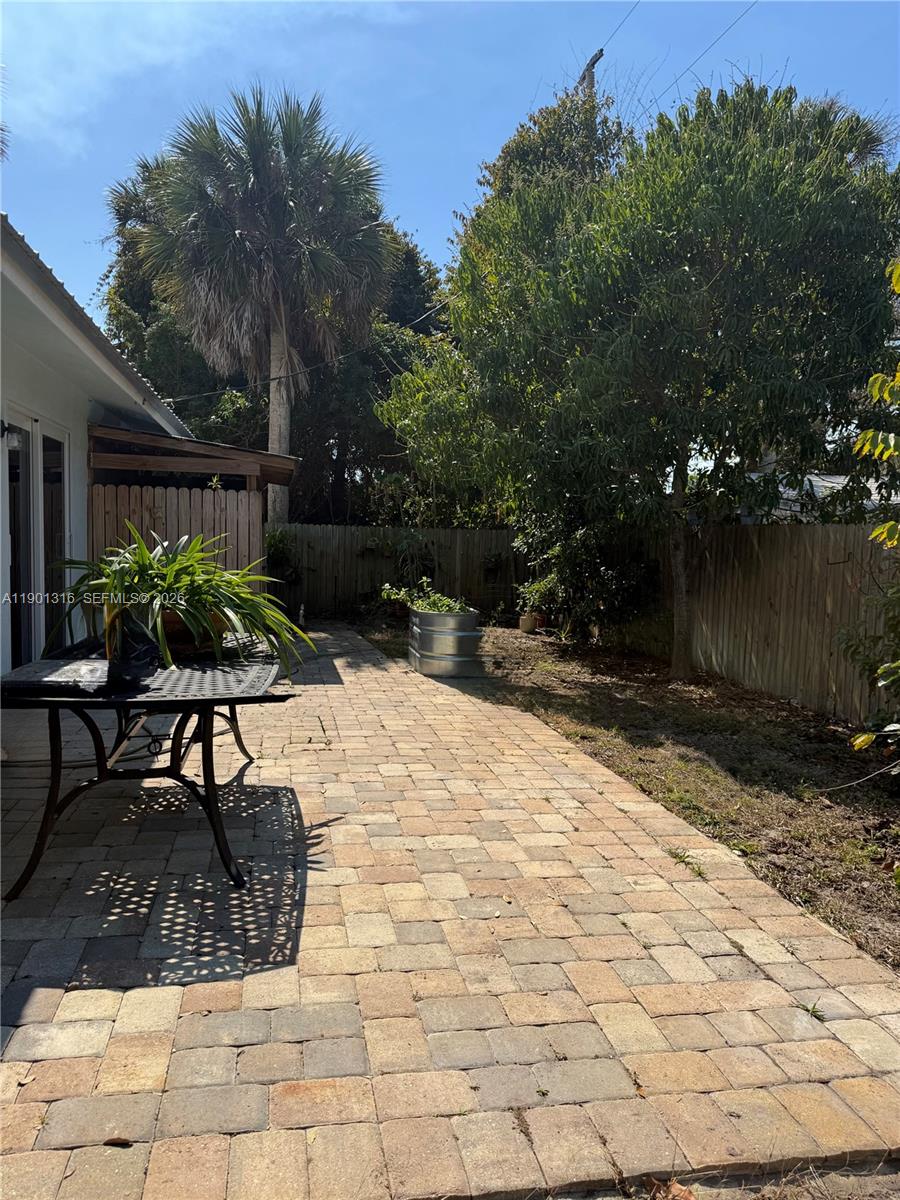 J & S PARK ESTATES - Residential