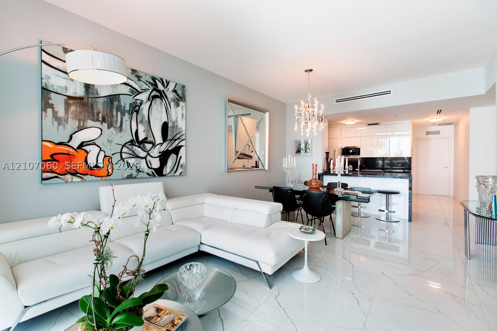 50 S Pointe Dr 610