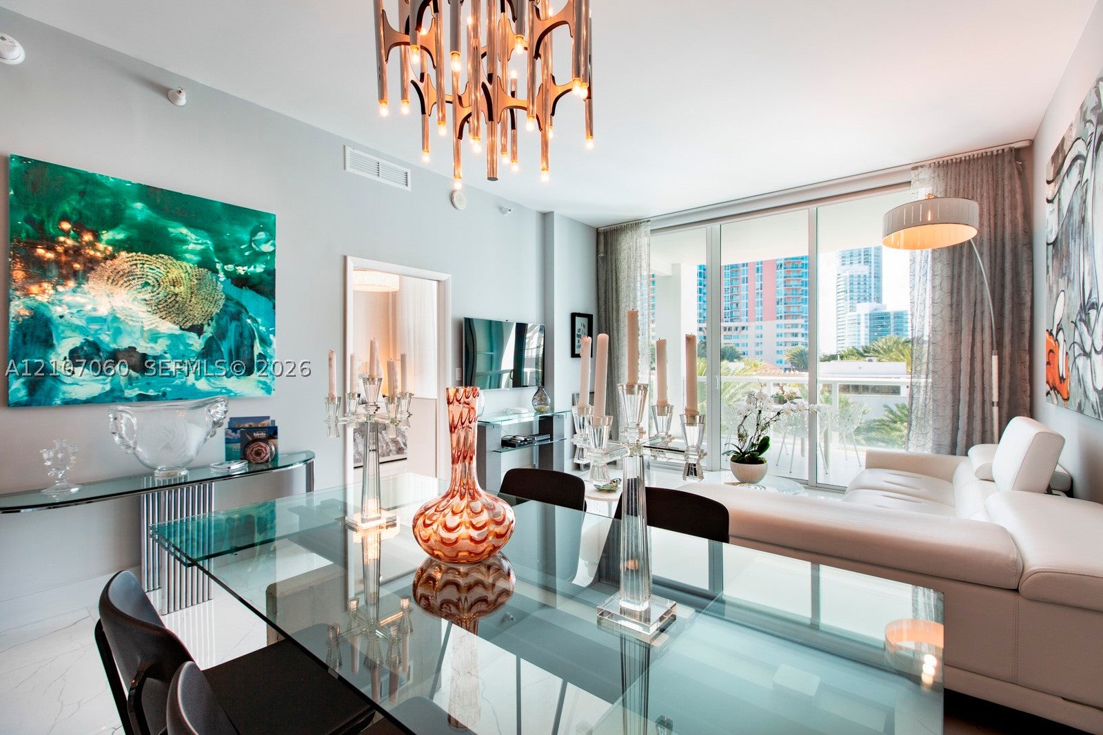 50 S Pointe Dr 610
