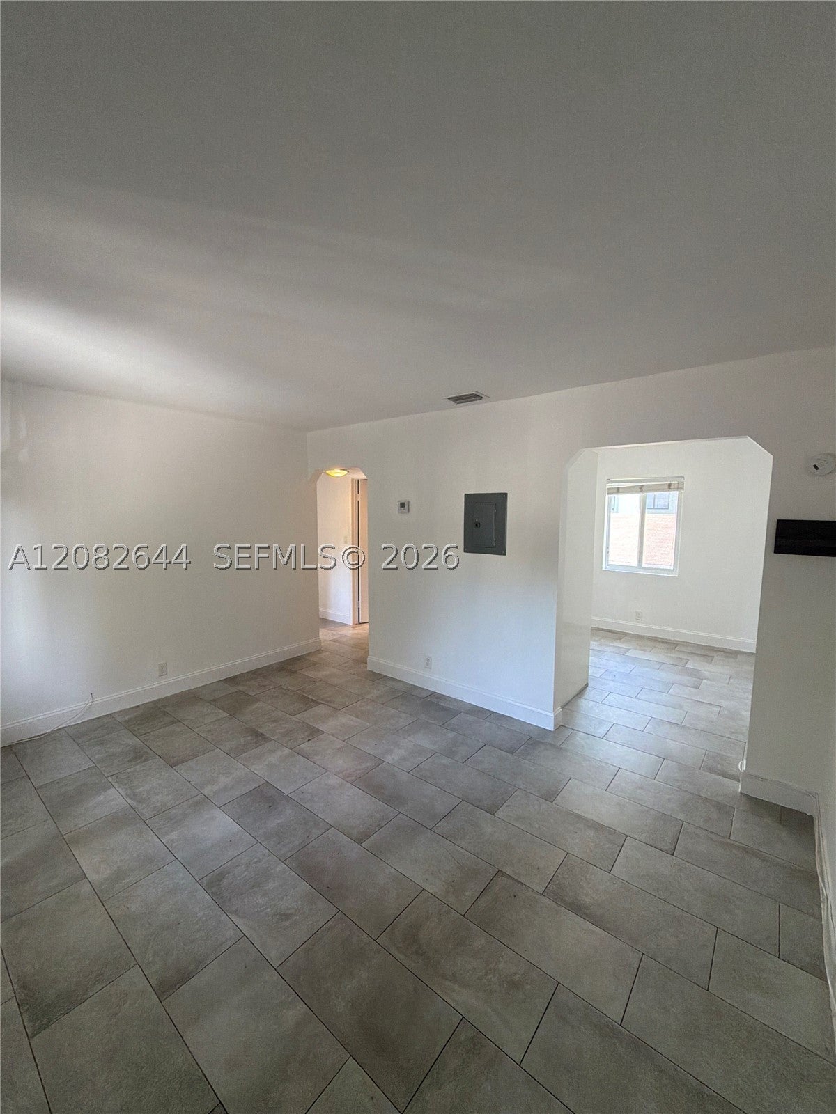500 NW 35th St 5
