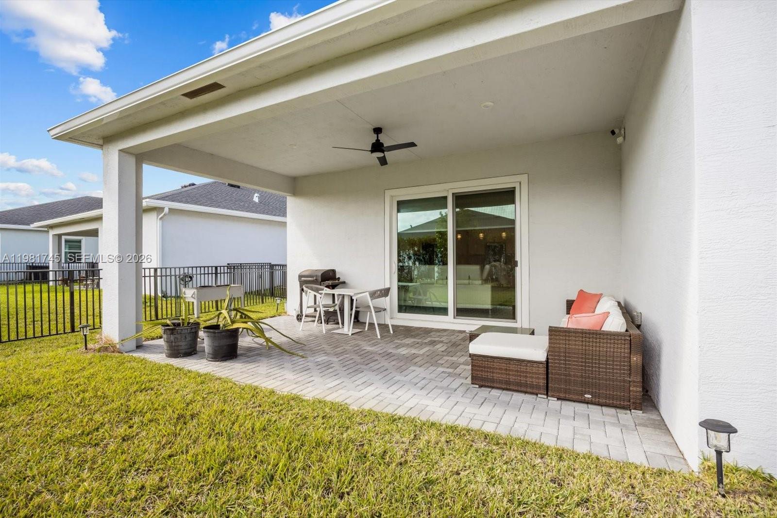 REPLAT OF VERANDA PRESERV - Residential