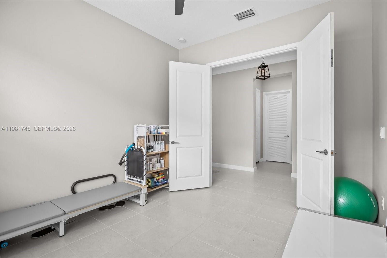 REPLAT OF VERANDA PRESERV - Residential