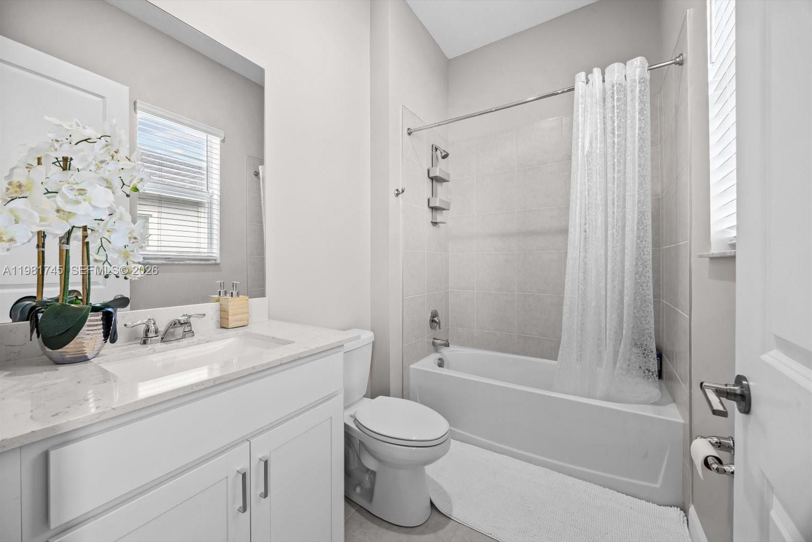 REPLAT OF VERANDA PRESERV - Residential