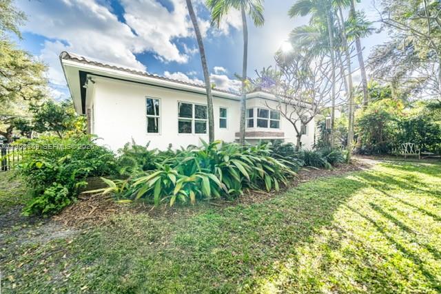 MIAMI SHORES SEC 3 - Residential