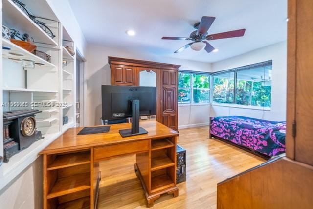 MIAMI SHORES SEC 3 - Residential