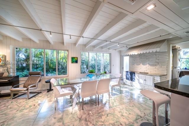 MIAMI SHORES SEC 3 - Residential