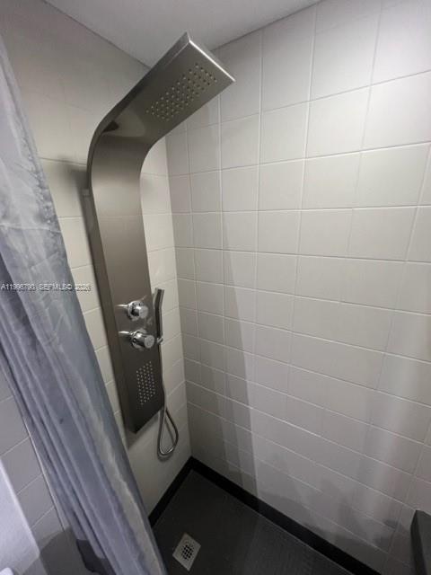 MIRADOR 1200 CONDO - Residential Lease