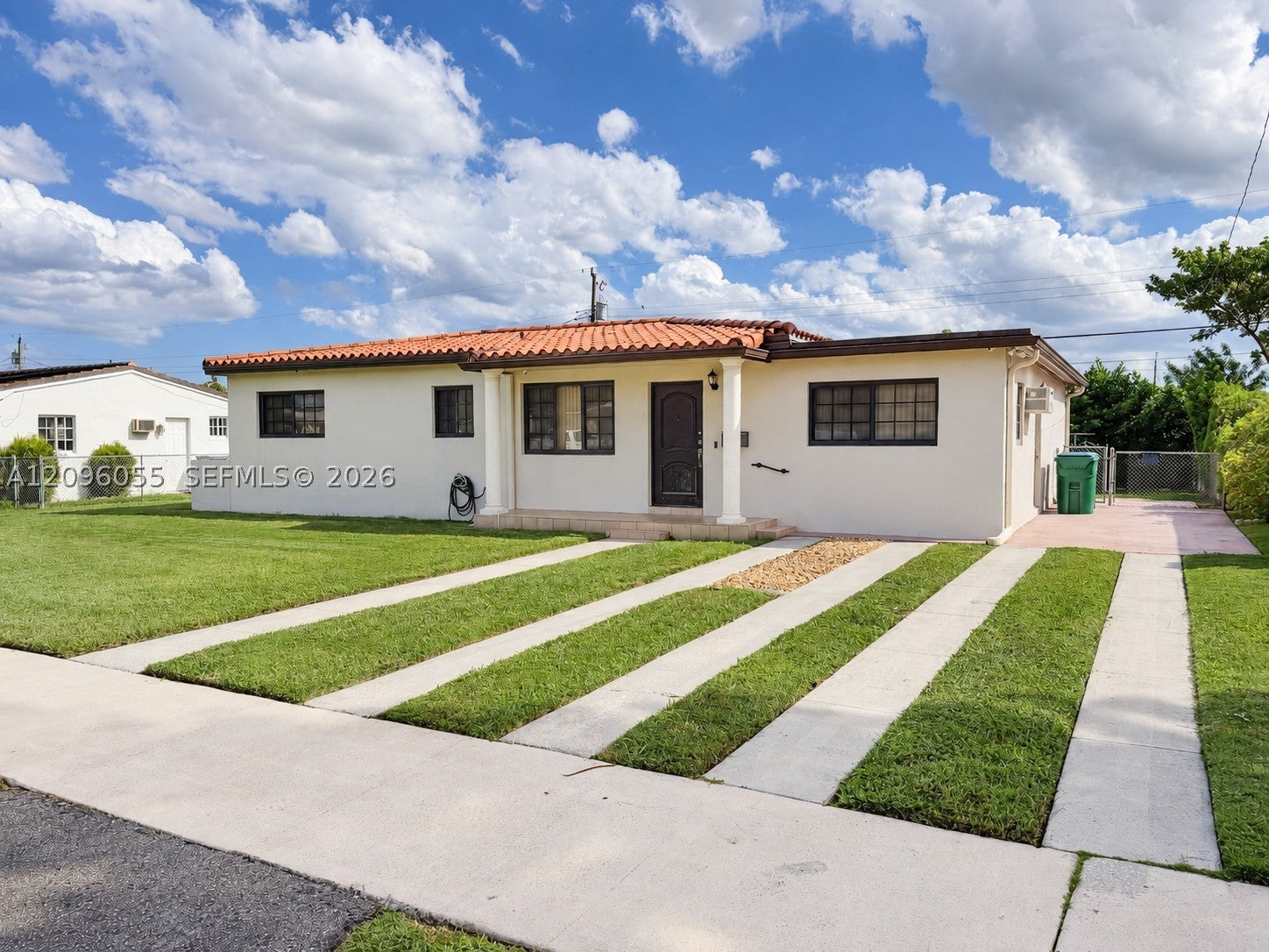 7960 SW 36th Ter