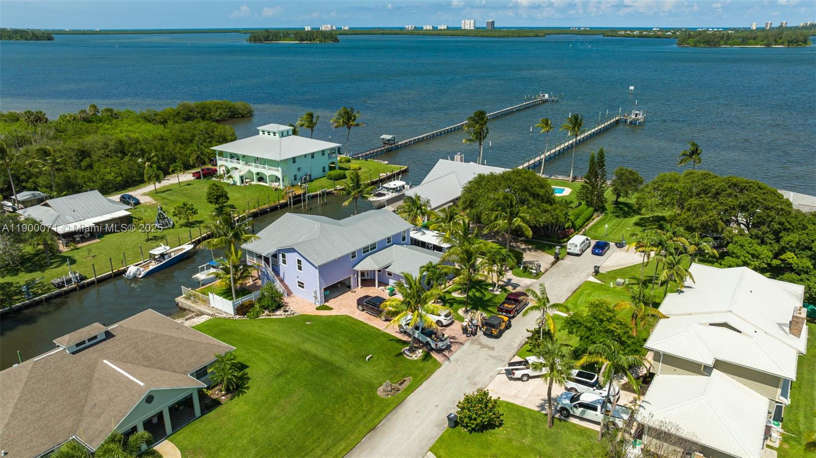 RIVERSIDE HARBOUR SUBDIVI - Residential