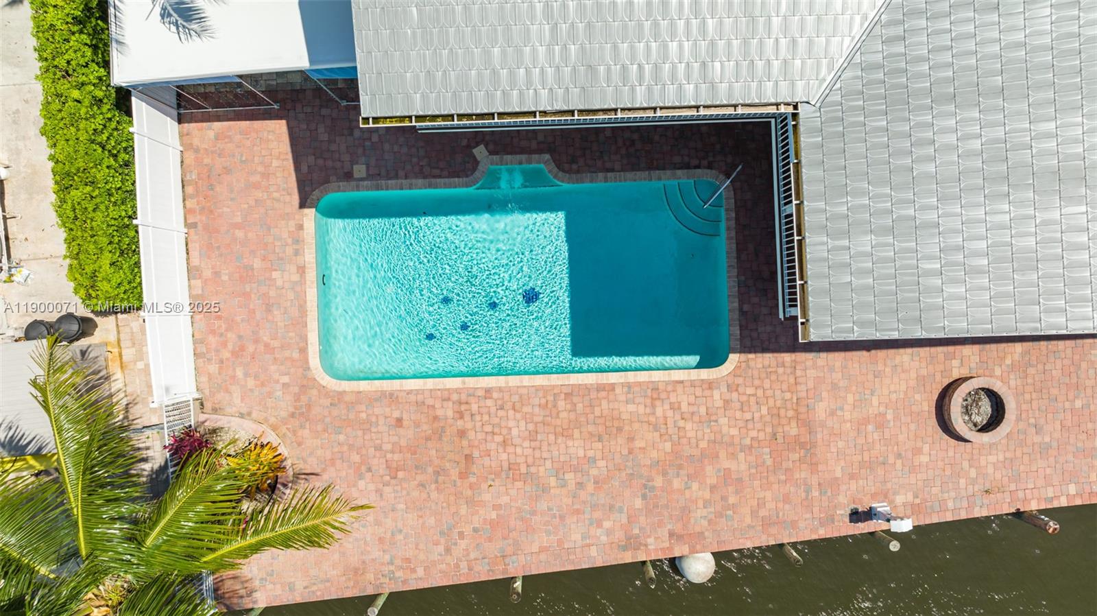 RIVERSIDE HARBOUR SUBDIVI - Residential