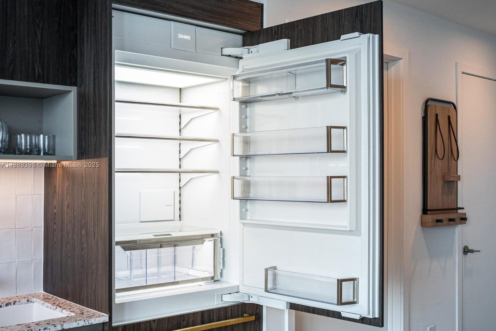 Natiivo / Gale Residences - Residential Lease