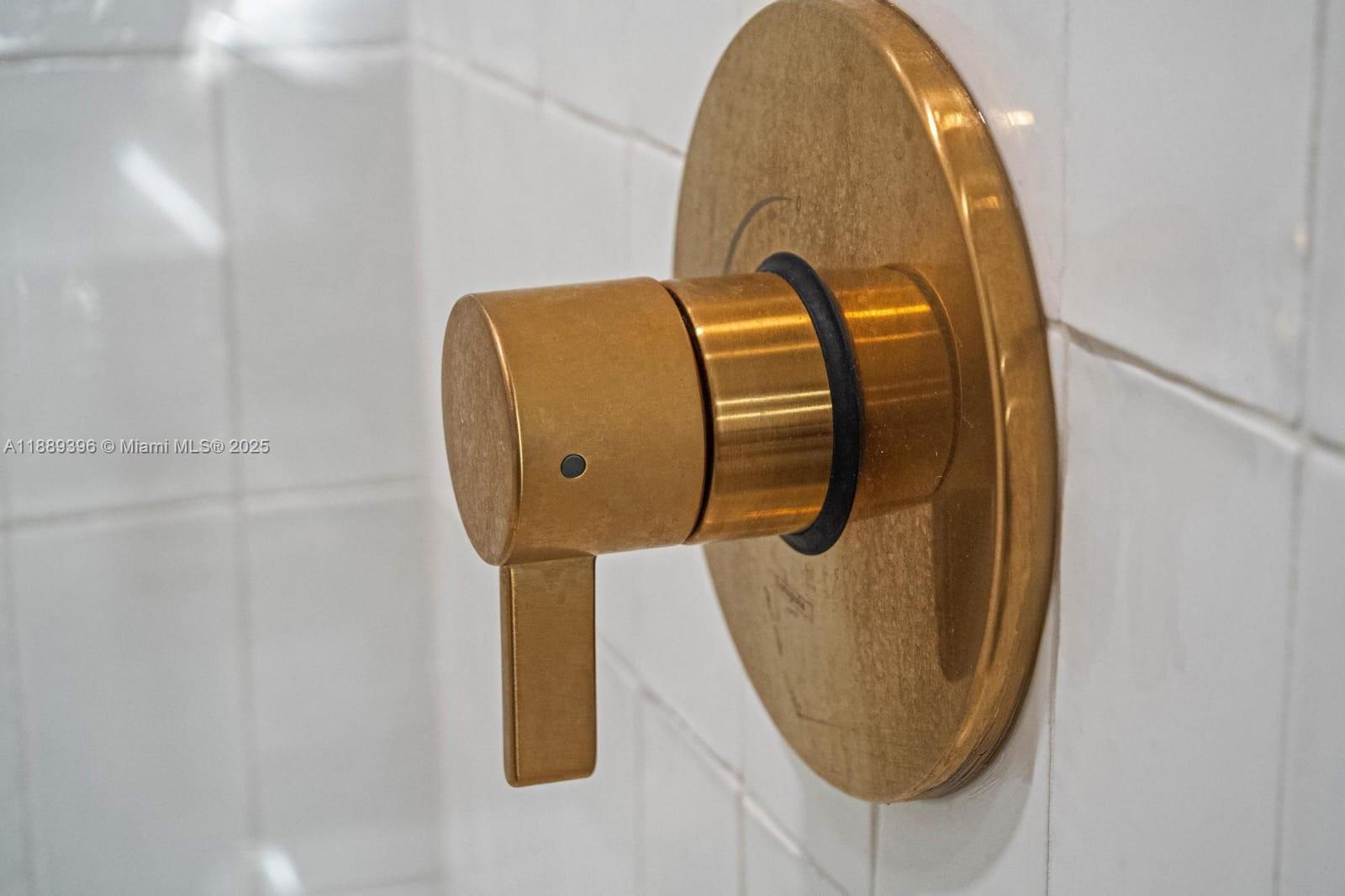 Natiivo / Gale Residences - Residential Lease