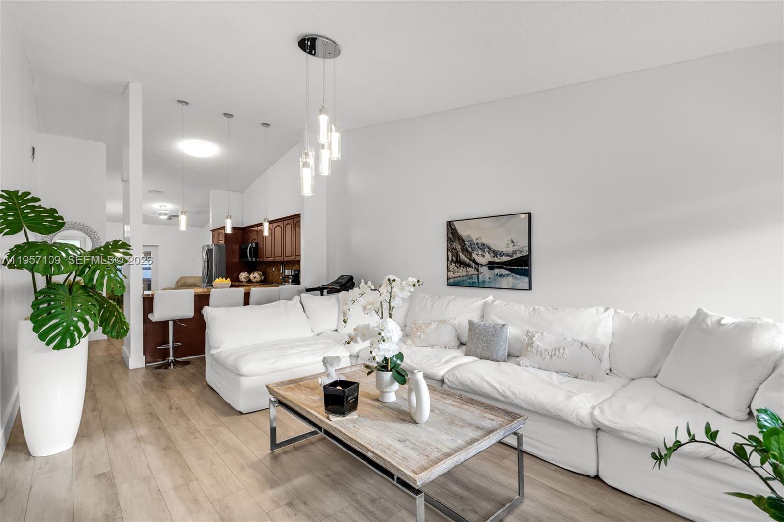 AMEND PLT EL PRADO COUNTR - Residential Lease