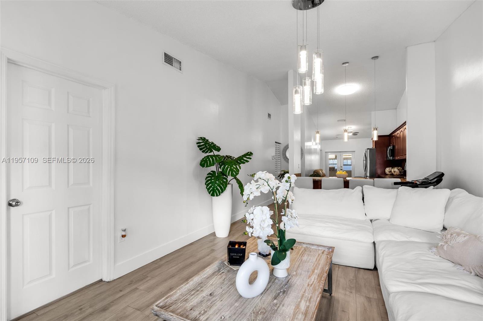 AMEND PLT EL PRADO COUNTR - Residential Lease