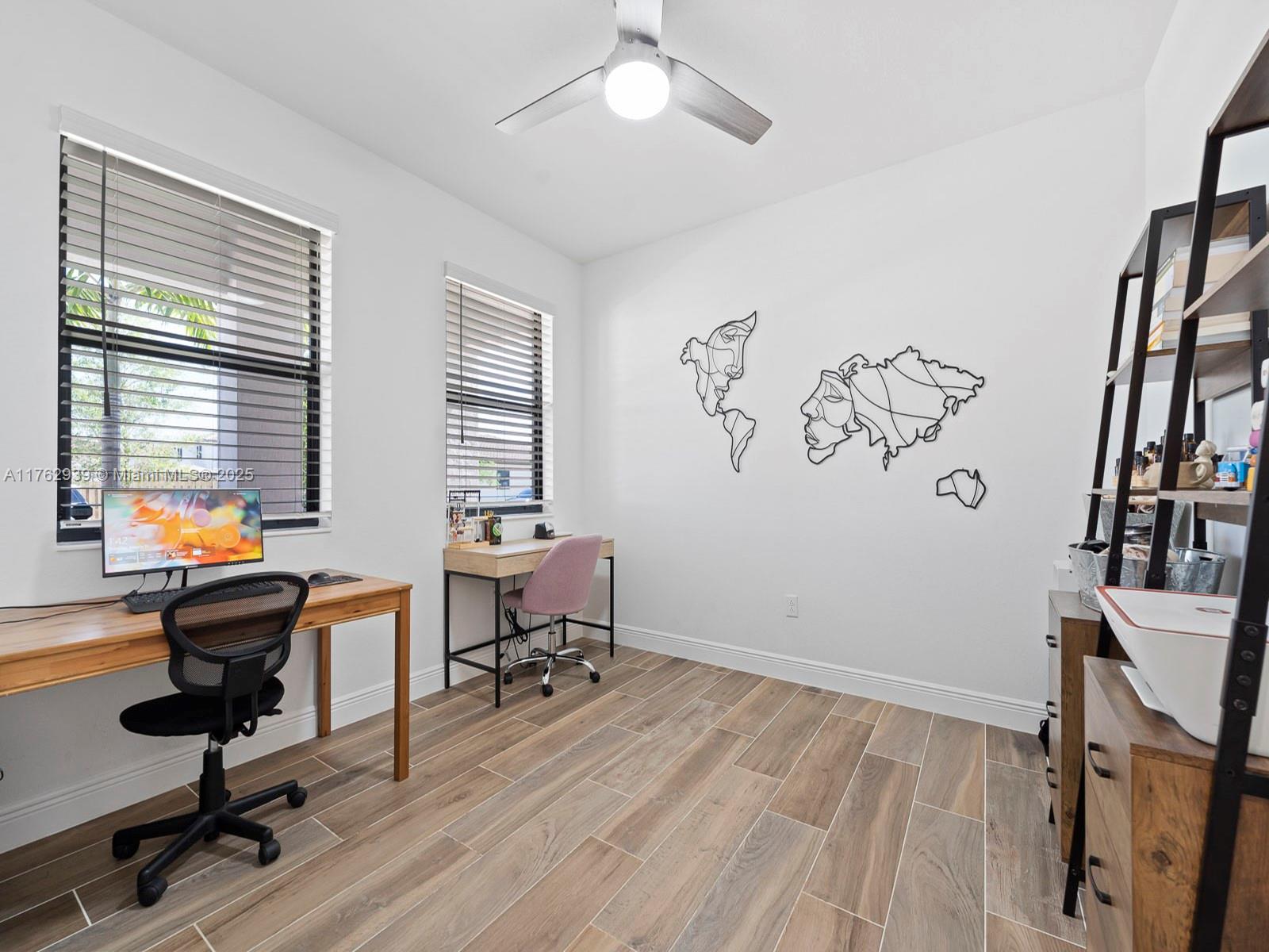 ESTATES AT SILVER PALM - Residential
