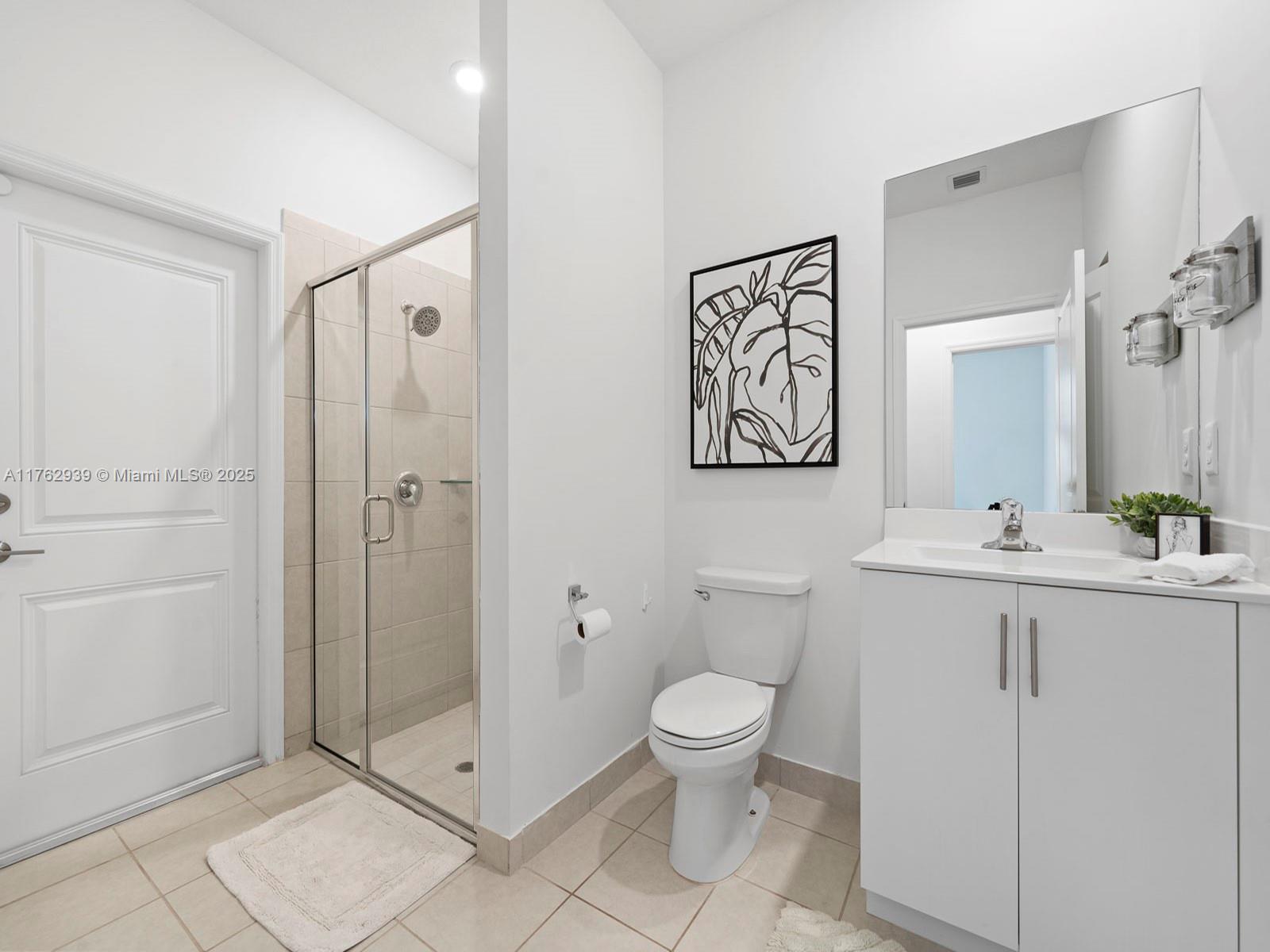 ESTATES AT SILVER PALM - Residential