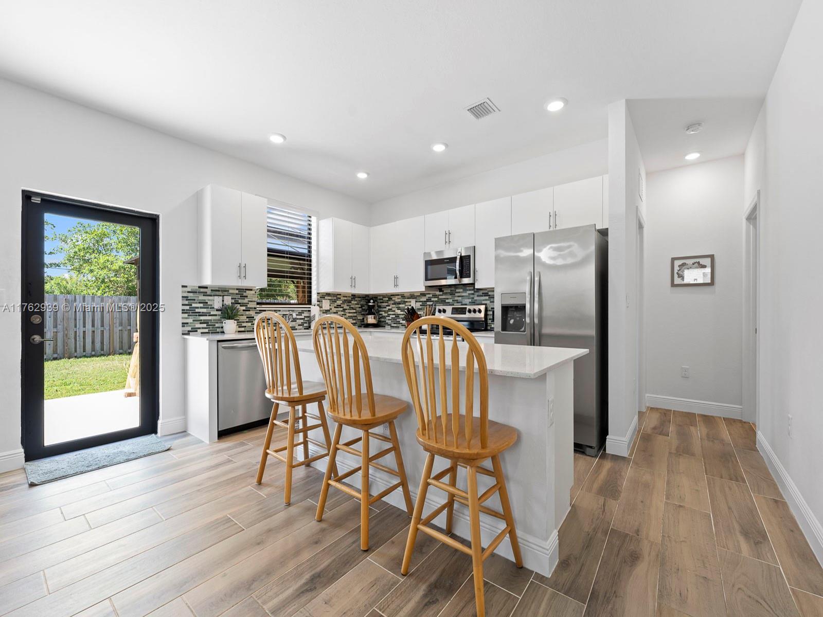 ESTATES AT SILVER PALM - Residential