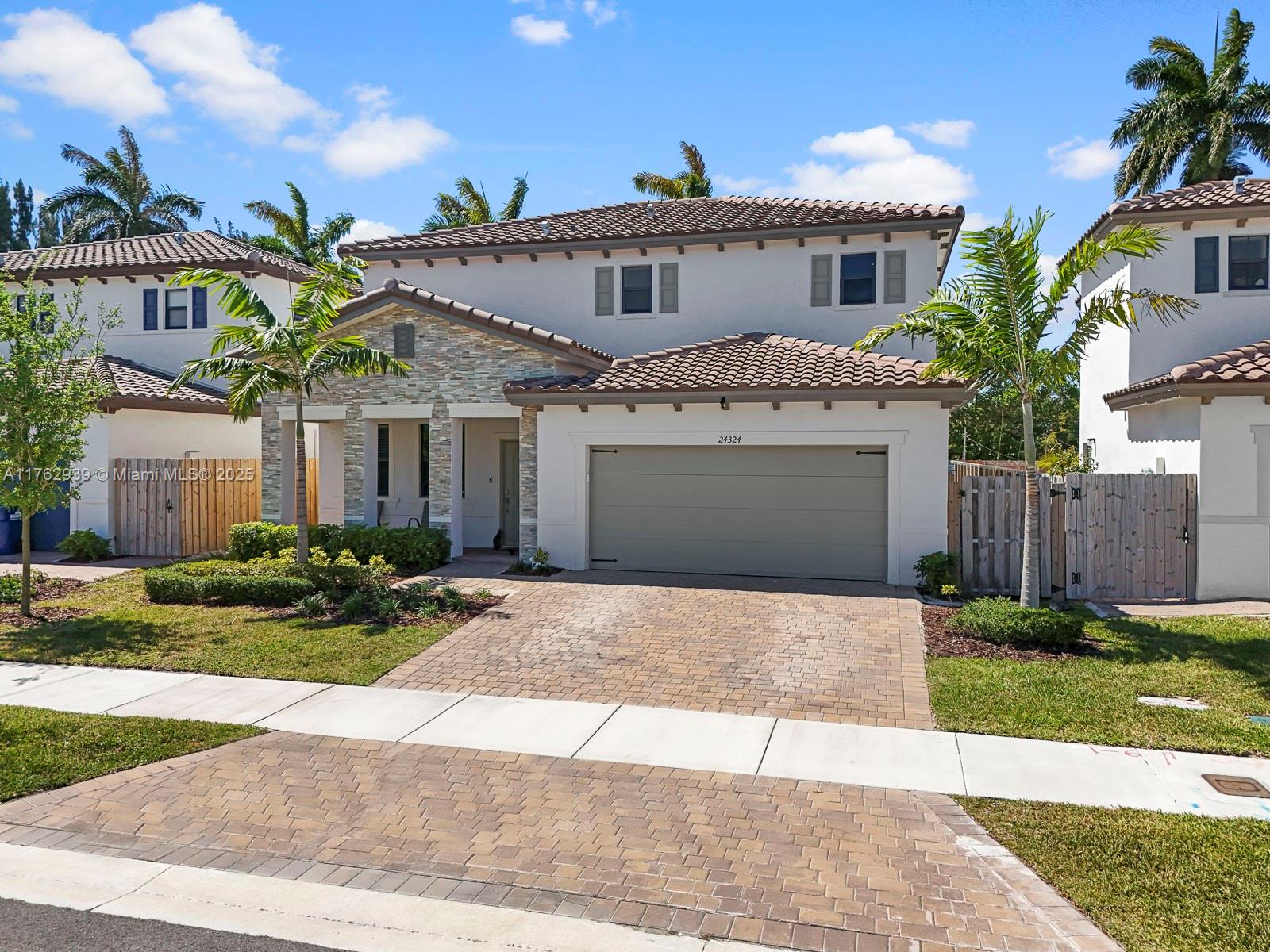 24324 SW 119th Pl