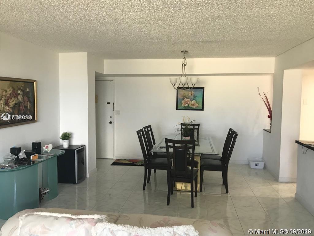 PLAZA TOWERS NORTH CONDO - Residential
