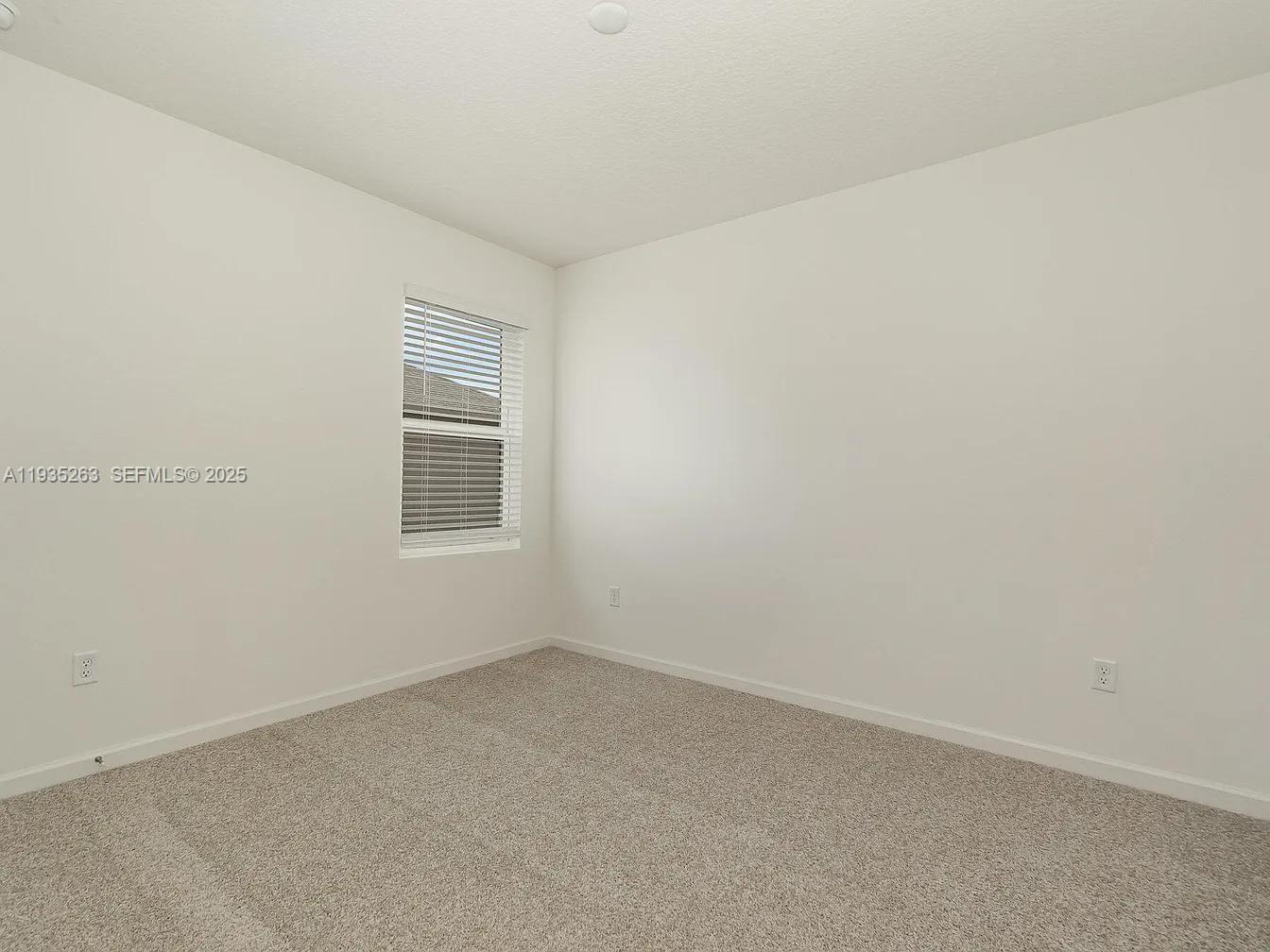 MORNINGSIDE PALM BREEZES - Residential