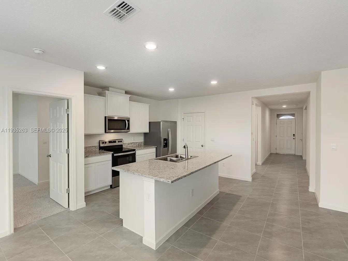 MORNINGSIDE PALM BREEZES - Residential