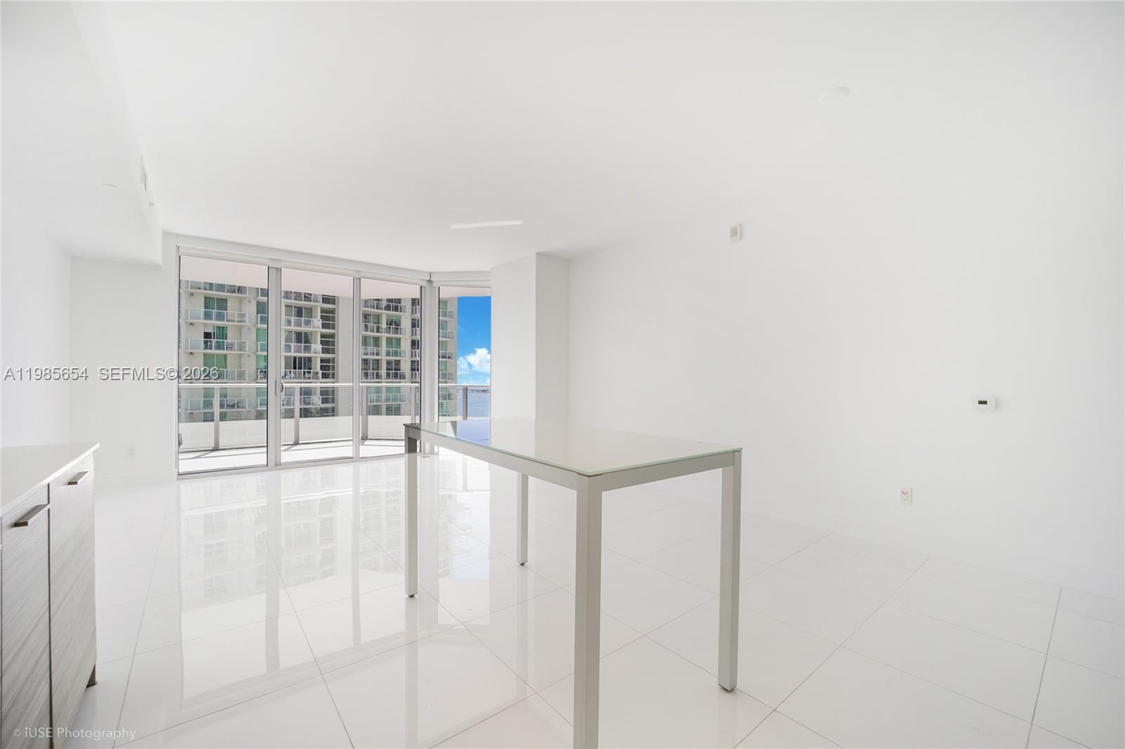 1300 Brickell Bay Dr 1803