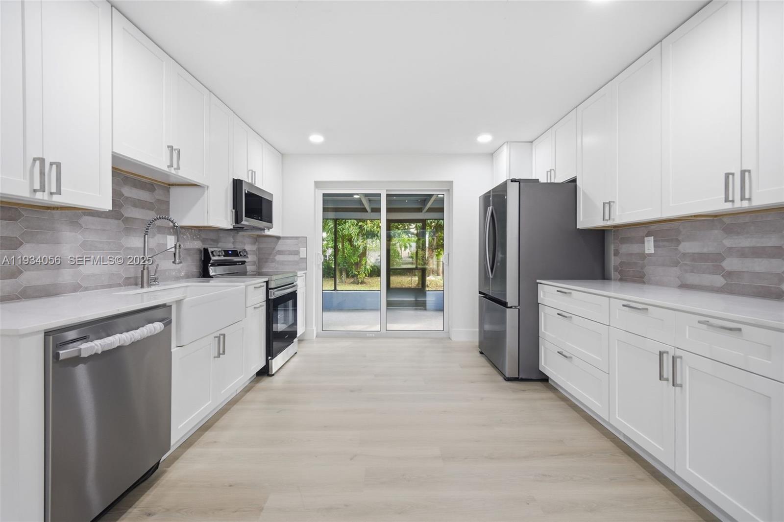 FAIRFAX BROLLIAR ADD SEC - Residential