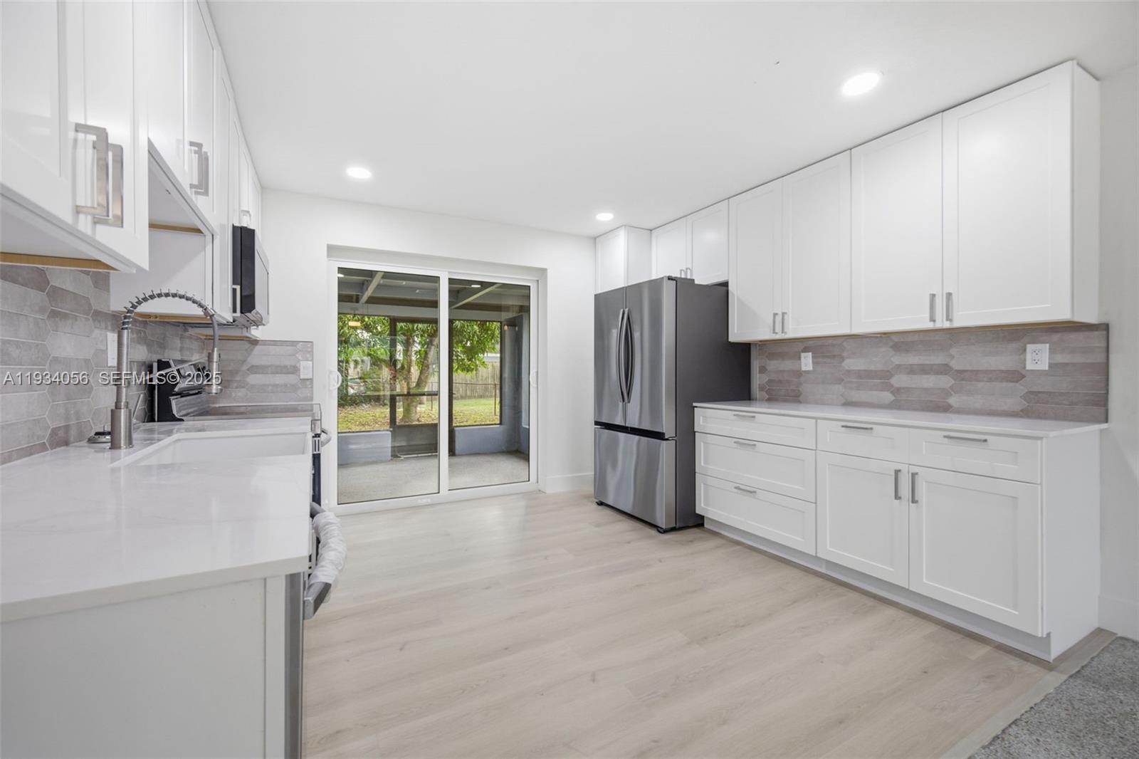 FAIRFAX BROLLIAR ADD SEC - Residential