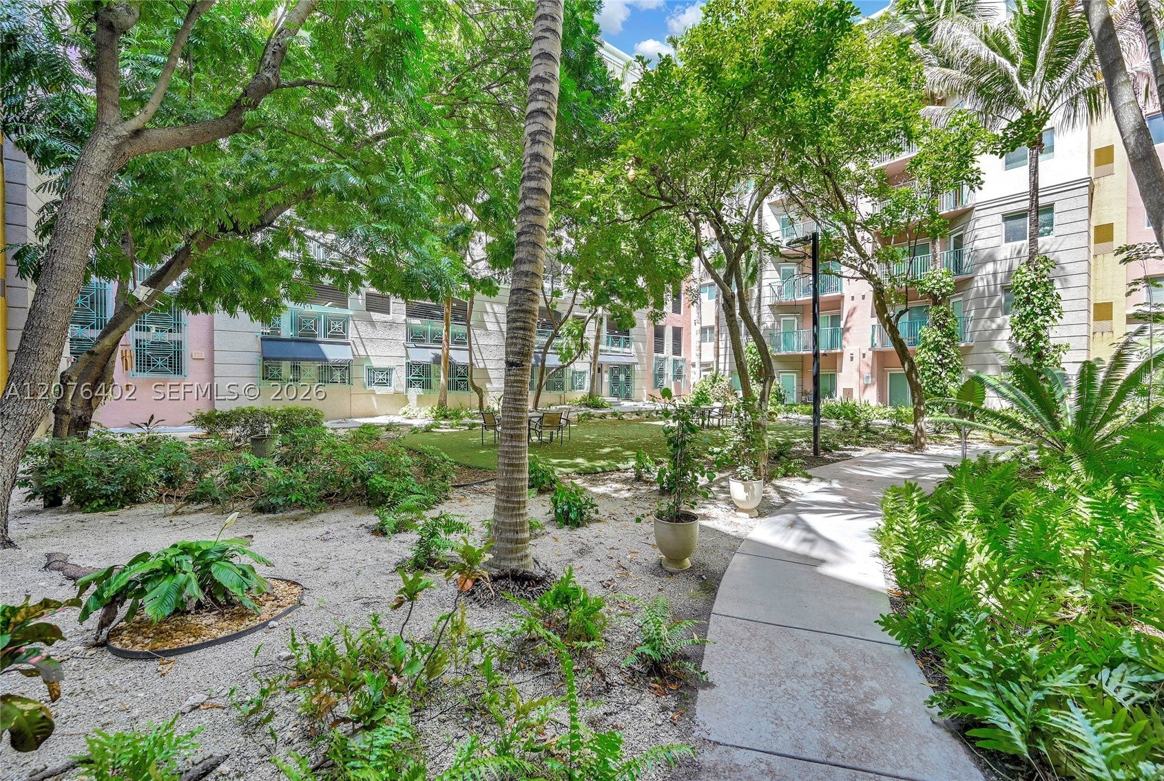 6001 SW 70th St 512