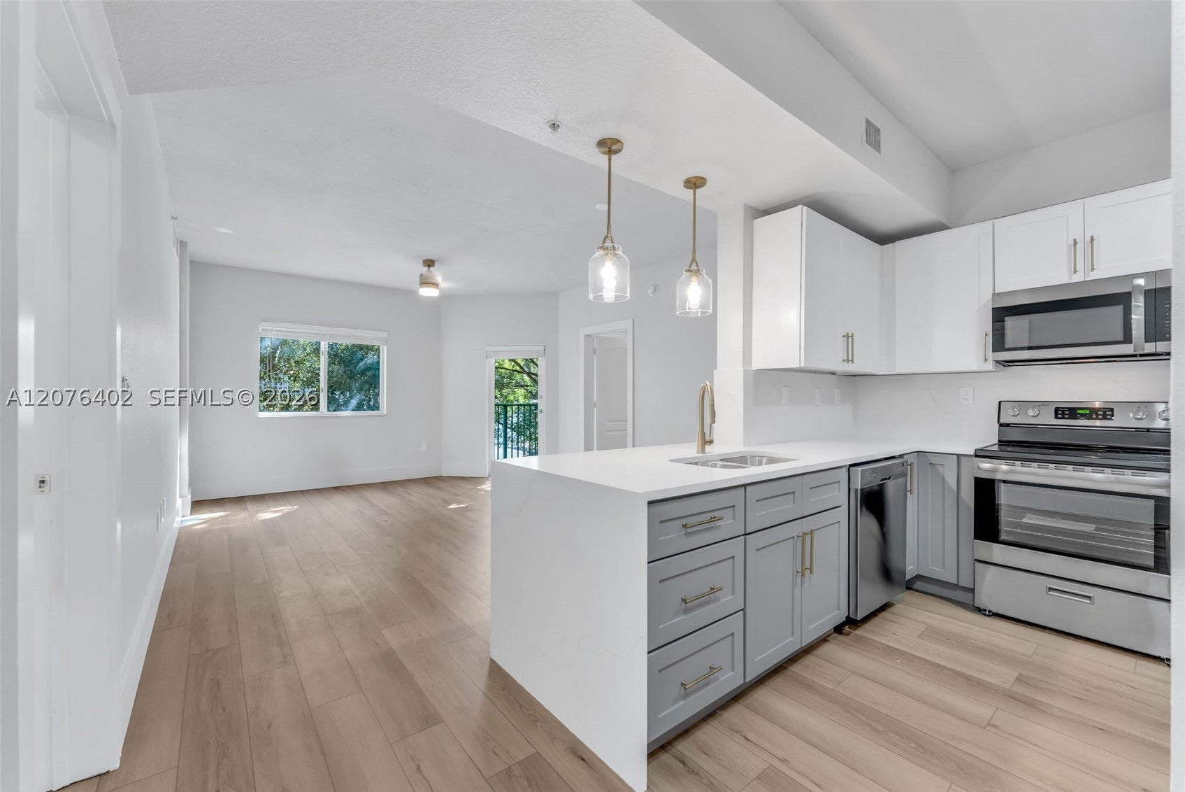 6001 SW 70th St 512