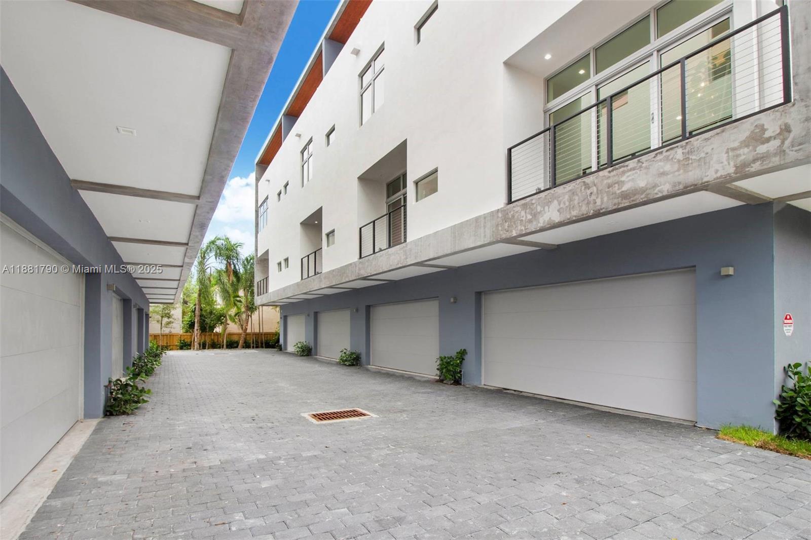 PENT HOMESTEAD - Residential