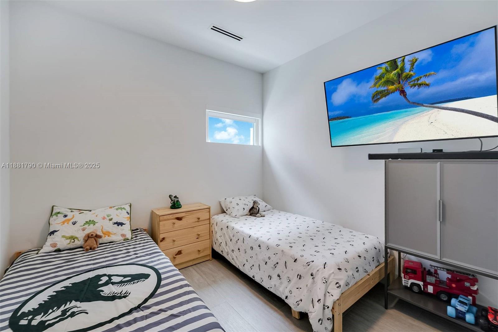 PENT HOMESTEAD - Residential