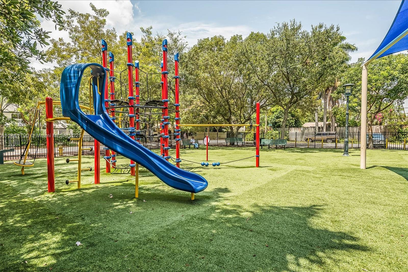 PENT HOMESTEAD - Residential