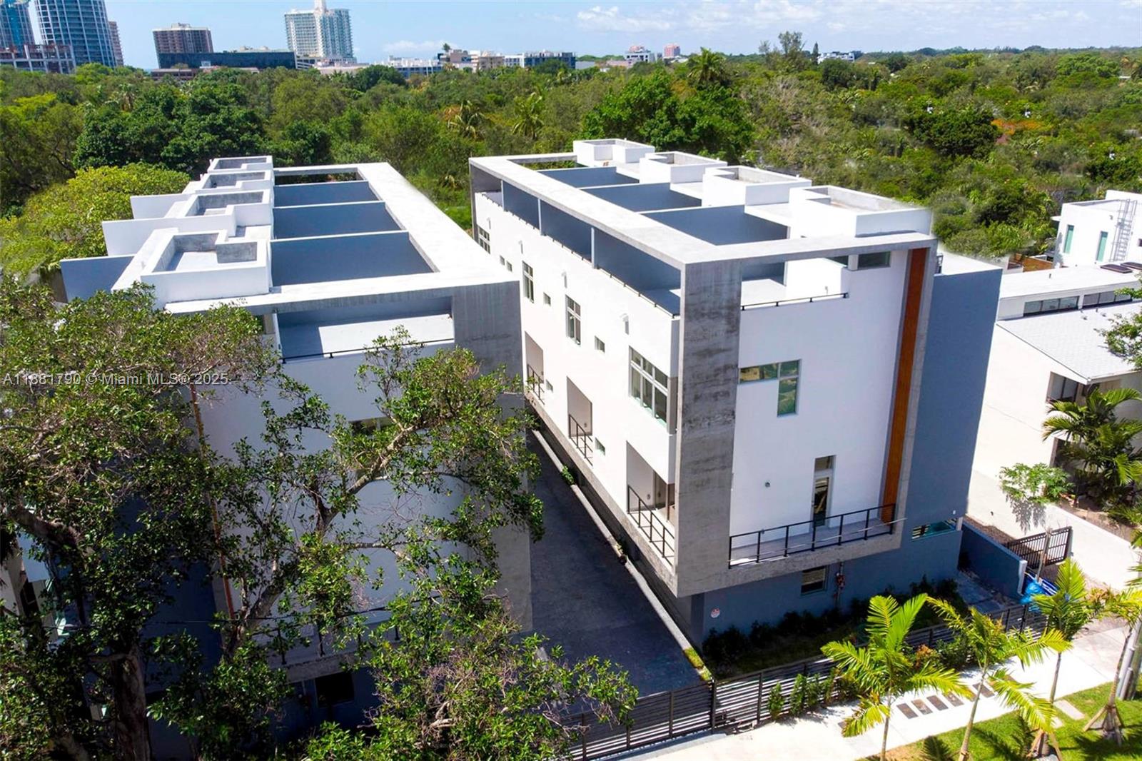 PENT HOMESTEAD - Residential