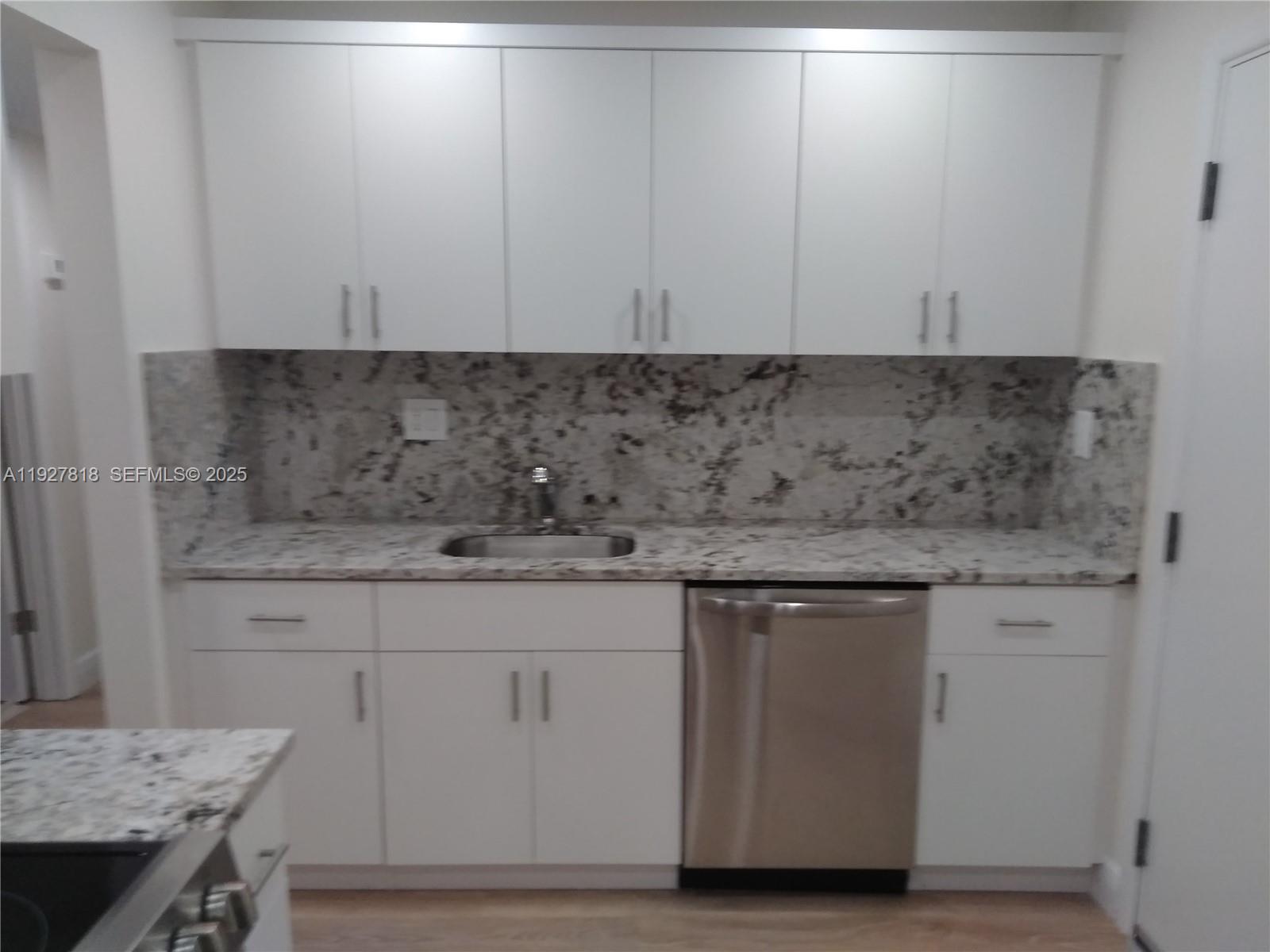 THE LEDGES CONDO - Residential Lease