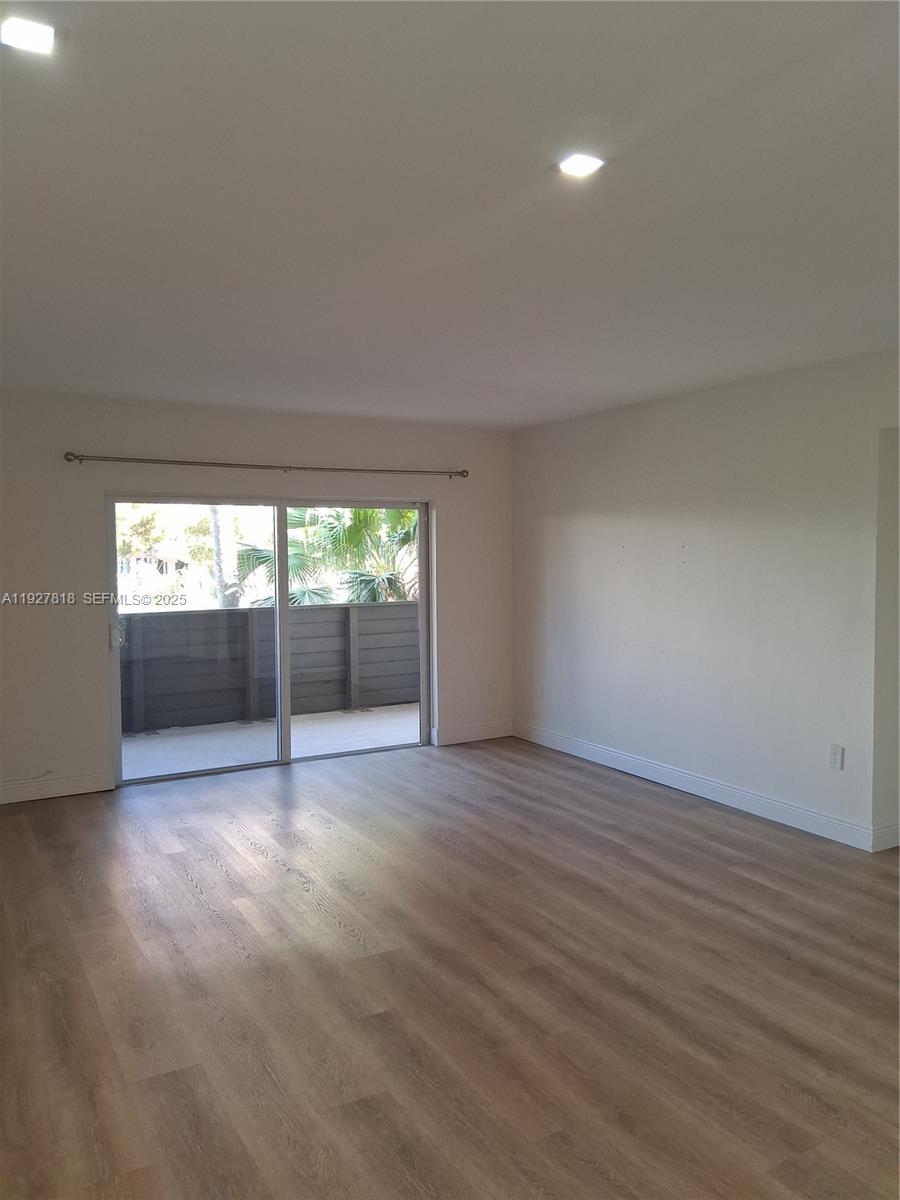 THE LEDGES CONDO - Residential Lease