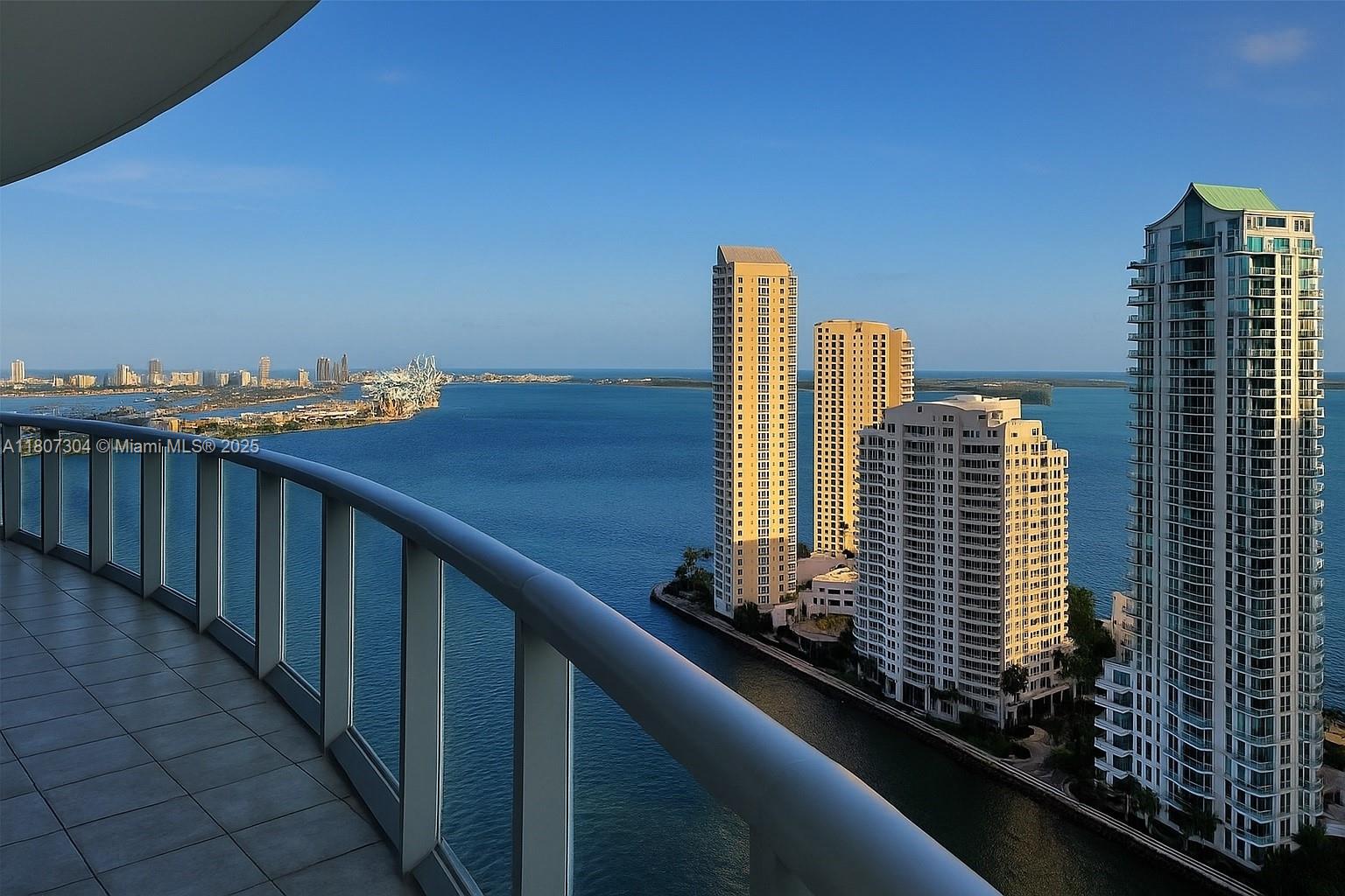 300 S Biscayne Blvd T-3308, Miami, Broward County, Florida - 2 Bedrooms  
2 Bathrooms - 