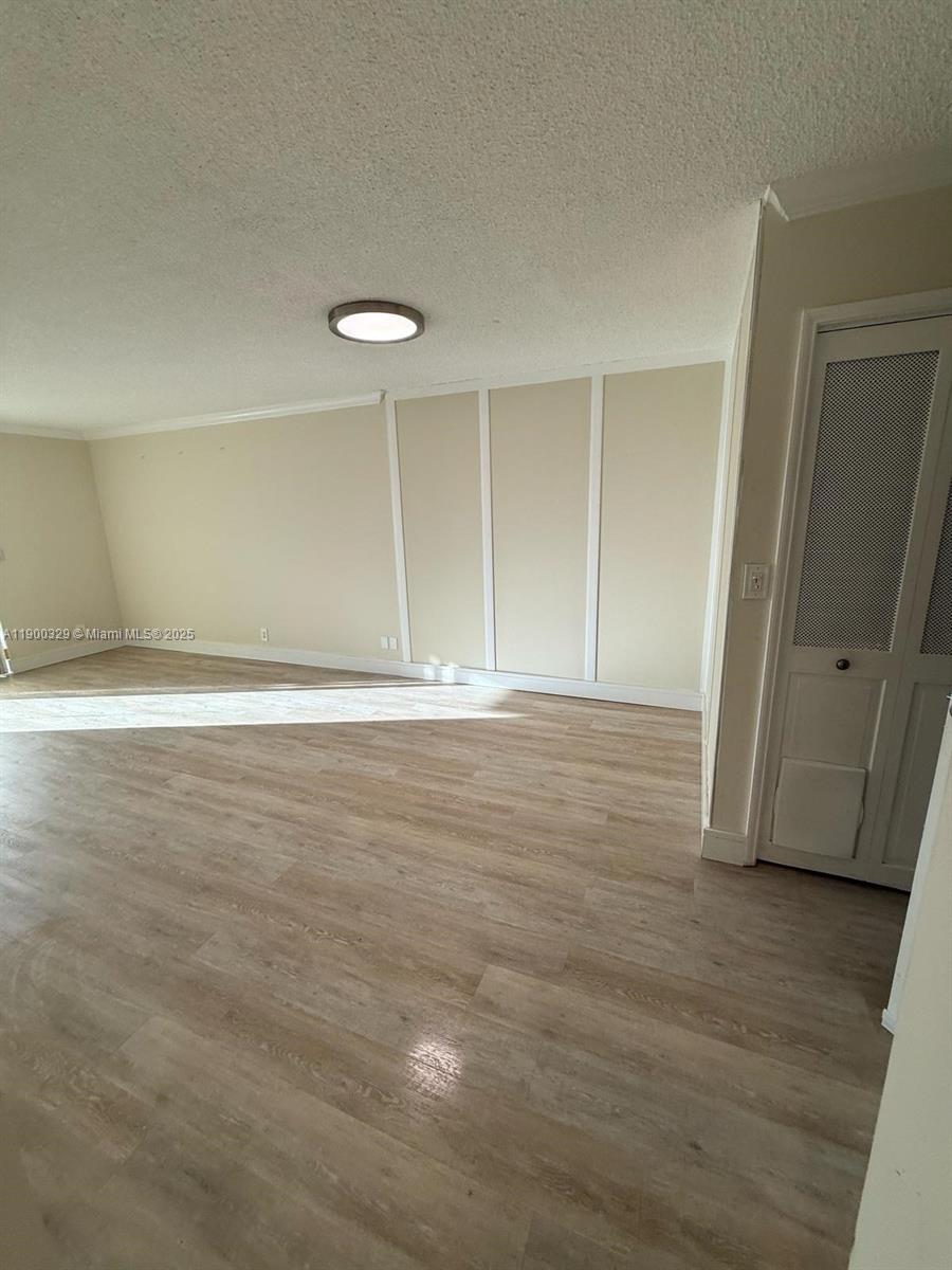 VICTORIA PARK TOWER CONDO - Residential Lease